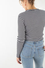 2x2 Soft Stripe Tuba - Black/White fra Mads Nørgaard 3