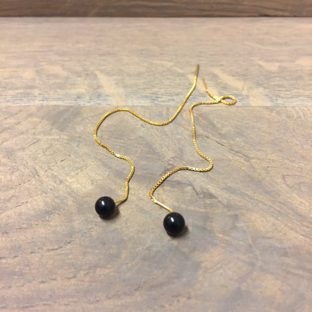 UTTE Design String & Stone Ørekæde / Sort & Guld