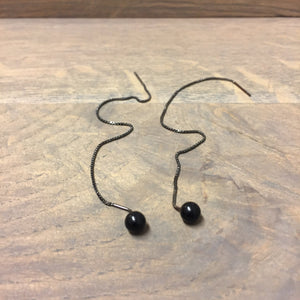 UTTE Design String & Stone Ørekæde / Sort & Oxi
